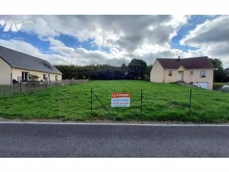 terrain 874 m² conde sur noireau