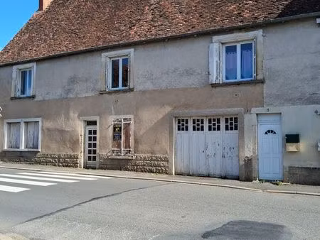 vend immeuble pour location...