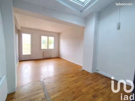 maison de village 8 pièces 93 m²