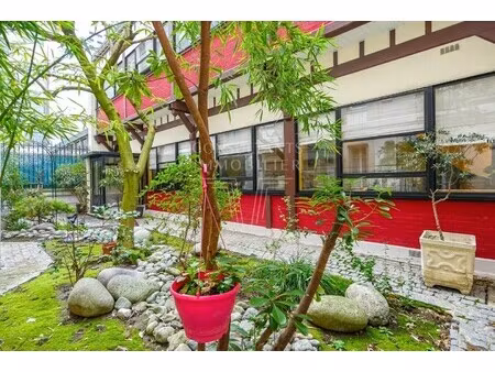 maison de luxe à vendre dans le quartier hôtel de ville-planchette