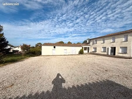 maison 5 pièces 200 m²