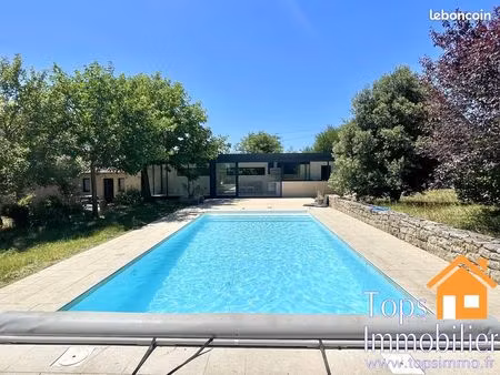 villa 7 pièces 190 m²
