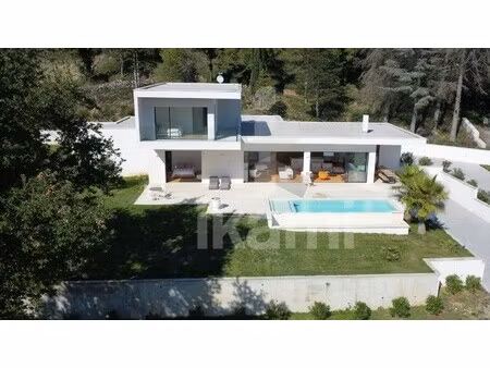 maison de luxe à vendre à mercurol