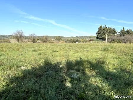 terrain 4086 m² tavernes