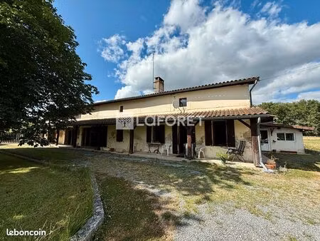 maison 5 pièces 157 m²