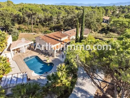 vente maison 6 pièces 224 m² le cannet-des-maures (83340)