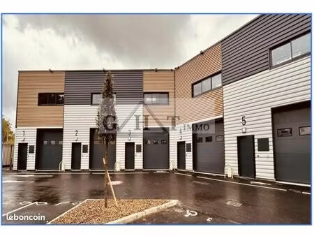 local bureaux 116 m²