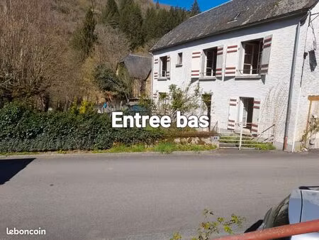 maison à la campagne