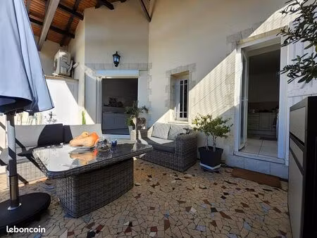 immeuble 167 m² langoiran