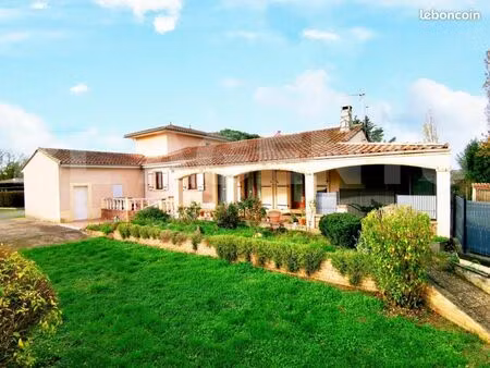 maison de village 6 pièces 154 m²