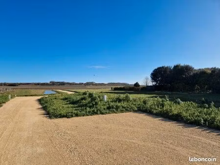 terrain 815 m² marignac