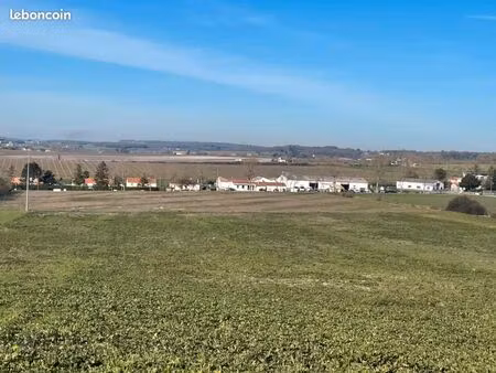 terrain 713 m² mirambeau