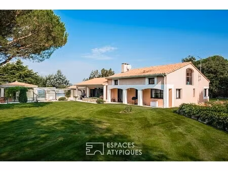 maison de luxe à vendre à sainte-radegonde