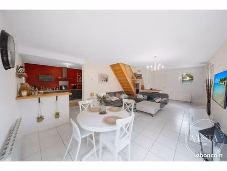 maison 6 pièces 126 m²