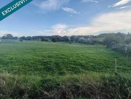 terrain 2025 m² montbron