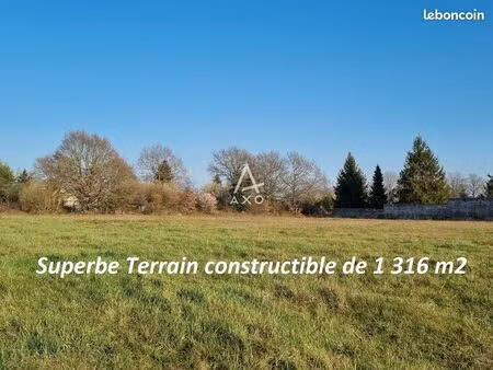 terrain 1316 m² pannes
