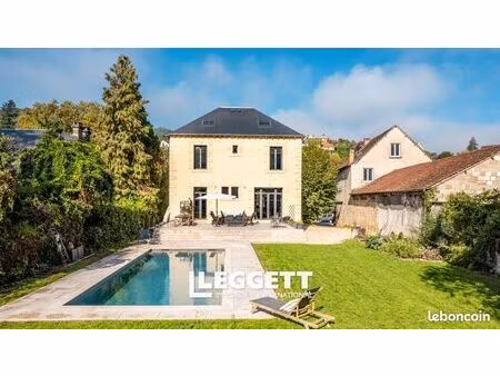 maison 7 pièces 181 m²