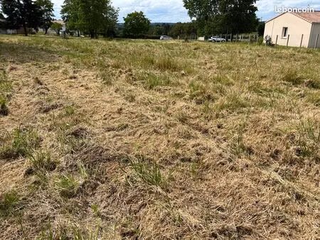 terrain 1 124 m² le fouilloux