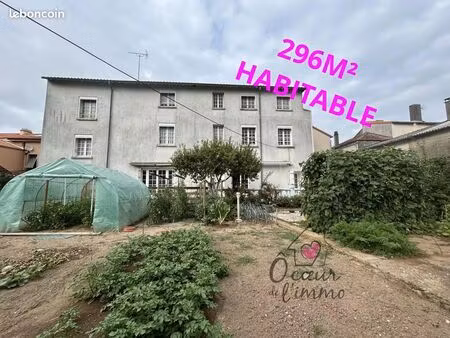 maison 16 pièces 295 m²