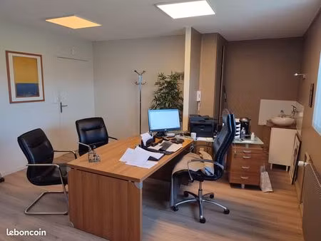 local médical 27m2 polyclinique draveil