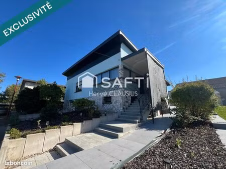 propriété 10 pièces 183 m²