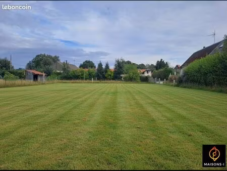 terrain 1 062 m² val de scie