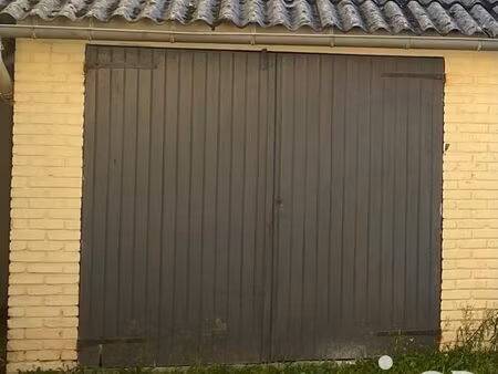 parking/box 15 m² montivilliers