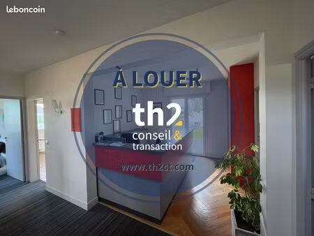 bureaux 300 m² torigny-les-villes