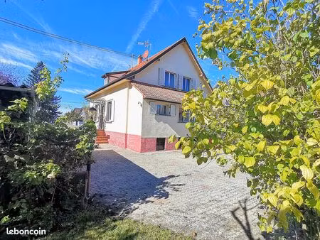 exclusif - maison individuelle de 151 m2 hab. avec dépendances sur 11 24 ares entièrement 