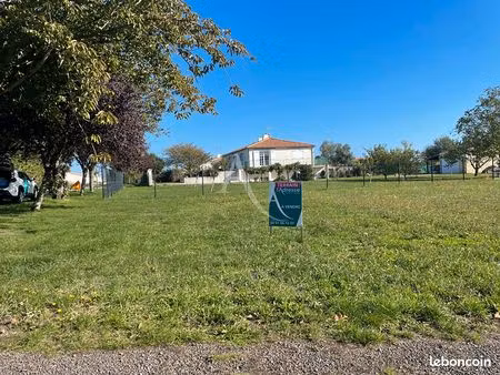 terrain 410 m² vouille les marais