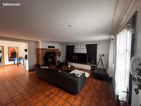 maison 5 pièces 175 m²