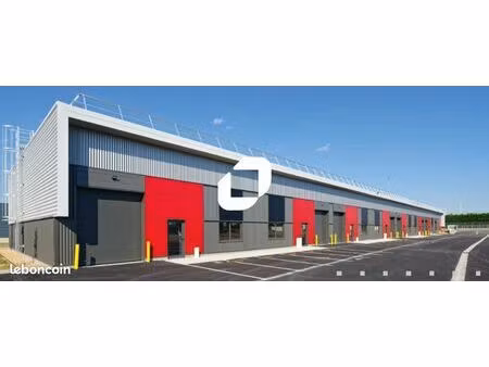 local d'activité 262 m²