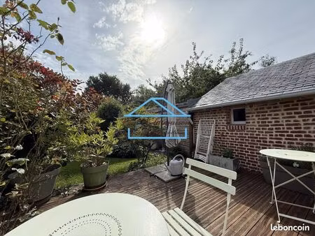 maison 4 pièces 75 m²