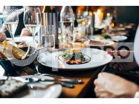 crêperie/pizzeria 65 m²