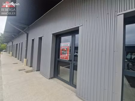 bureaux 288 m² saïx