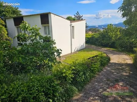 villa 4 pièces 119 m²