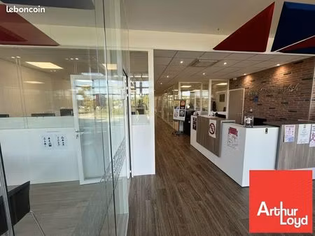 local commercial 219 m² bessines