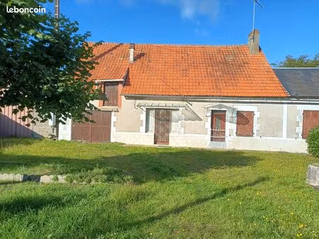 maison de campagne  terrains et nombres dépendances