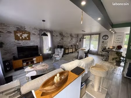 maison 4 pièces 94 m²