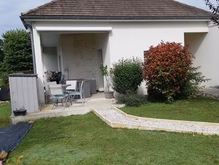 vends maison avec piscine