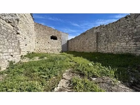 maison 2 pièces 180 m²