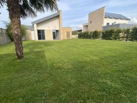 pavillon 4 pièces 83 m²