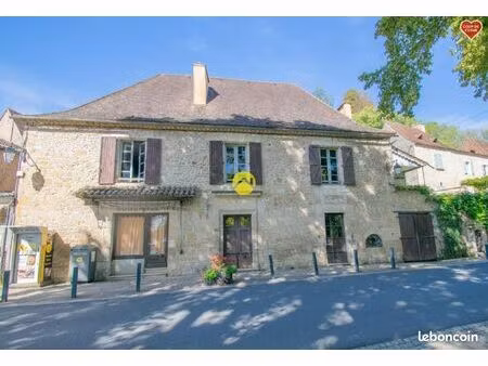 maison 5 pièces 155 m²