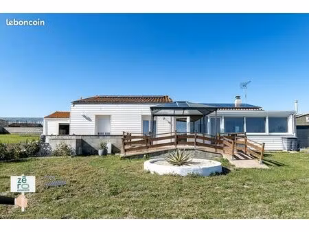 maison 5 pièces 141 m²