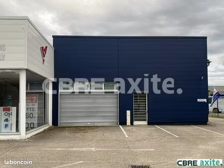 local d'activite 200 m² cremieu