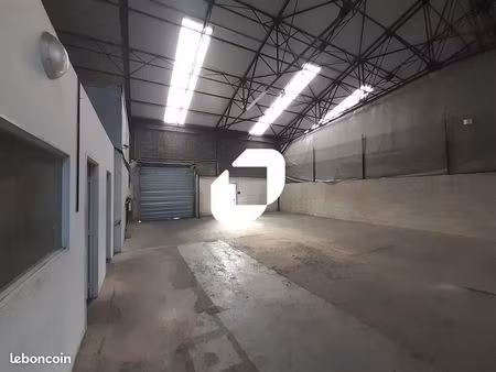 local d'activité 344 m²