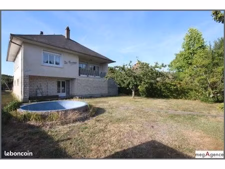 pavillon 6 pièces 140 m²