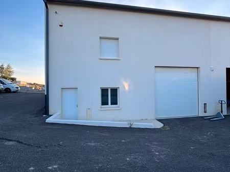 local commercial - bureau