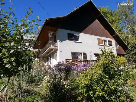 propriété 5 pièces 191 m² à vendre – terrain de 750 m² - jarrier