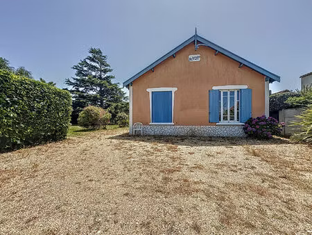 port des barques - produit rare !